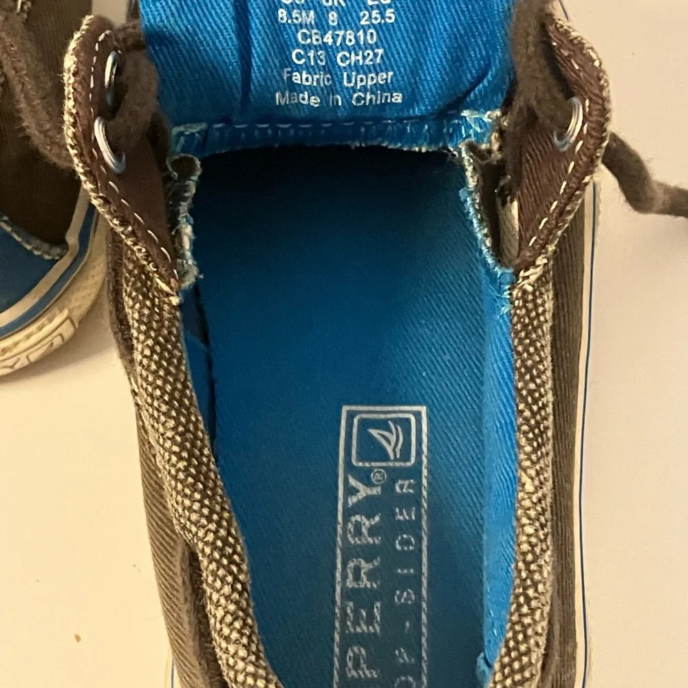 Sperry boys boat shoes size 8.5 Halyard